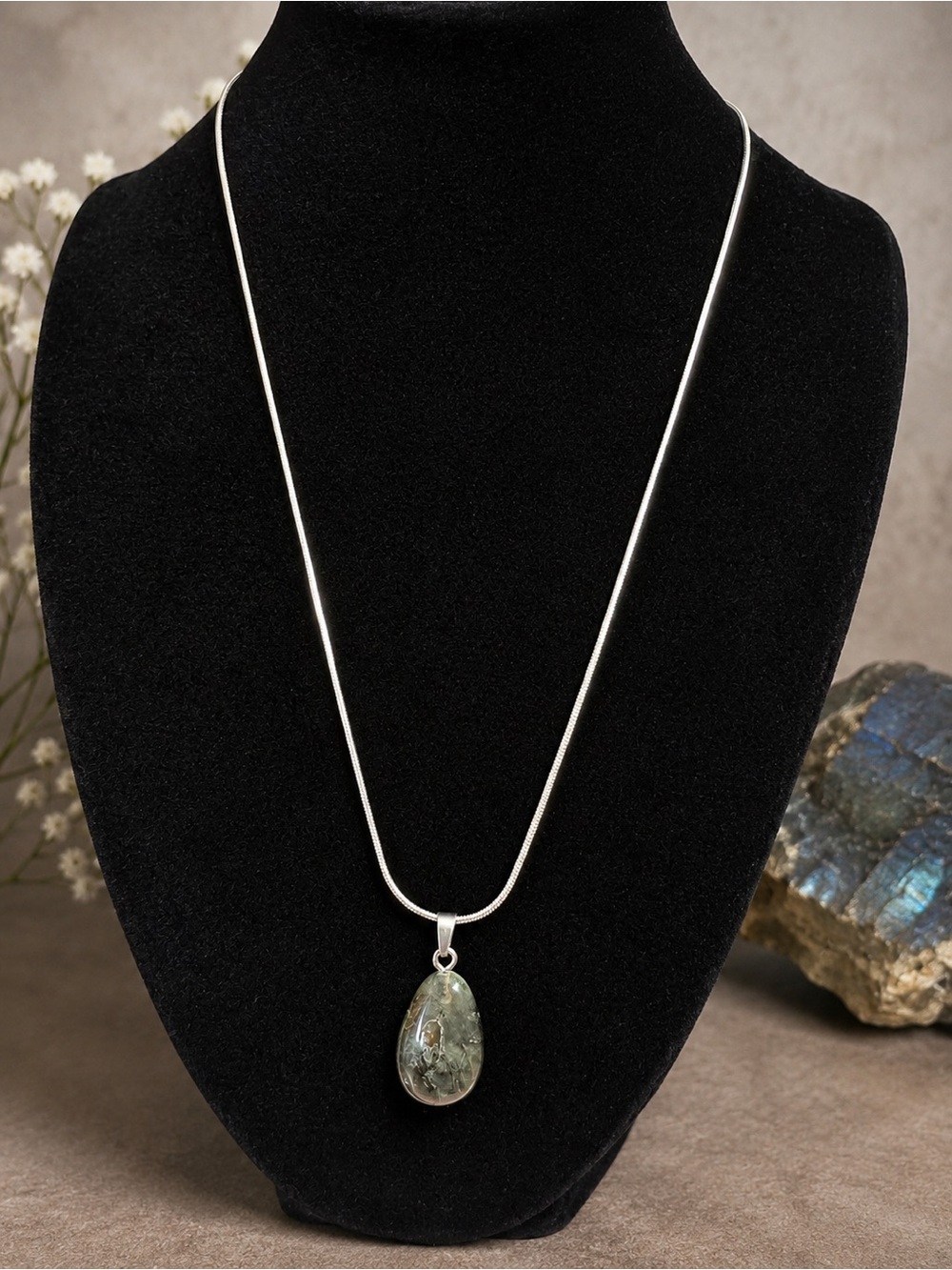 Sterling Silver Teardrop Labradorite Necklace in Gray-black